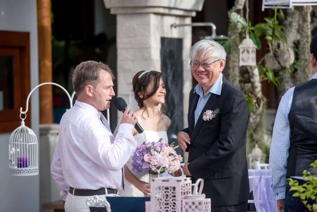 A moment from George and Gan Wan Wei's ceremony at Villa Sanyanga