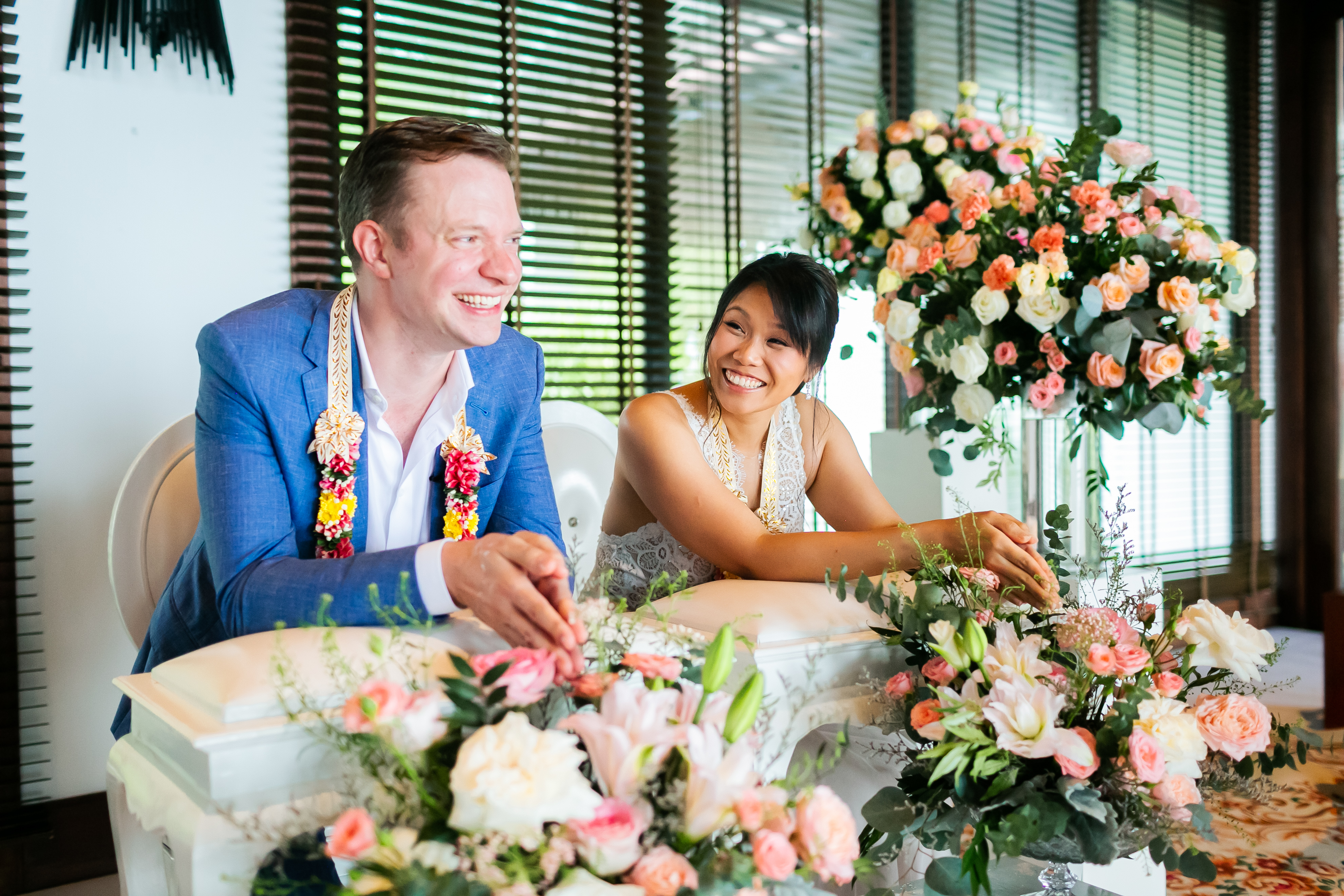 Gitt and Jeroen's first kiss at Villa Aye