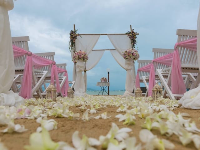 Beach Wedding Phuket Thailand
