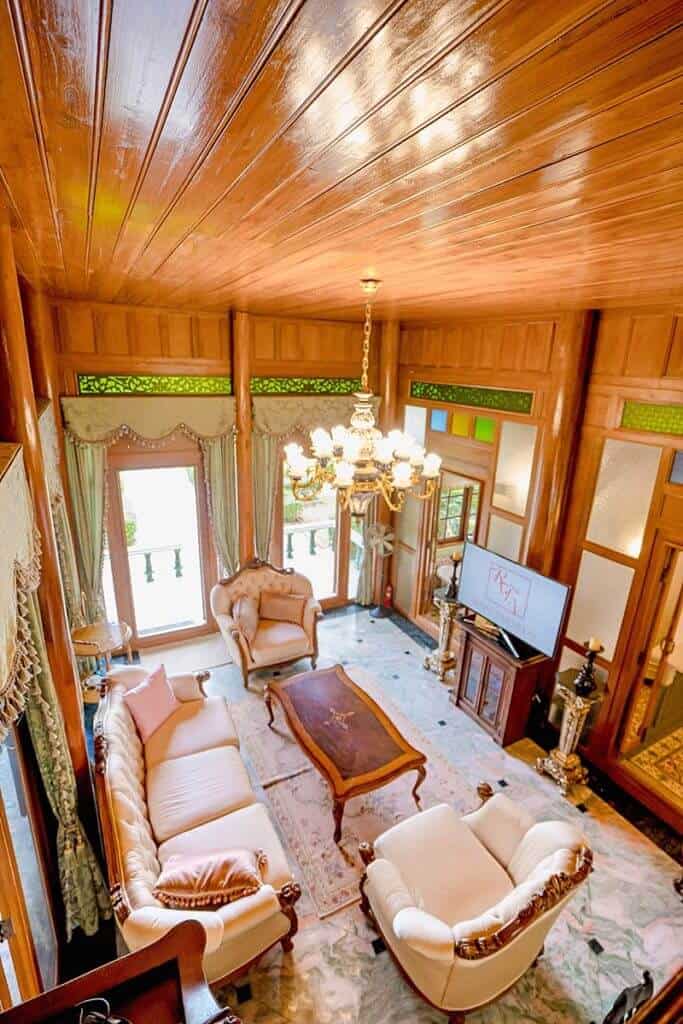 livingroom-princes-royal-thai-villas-1