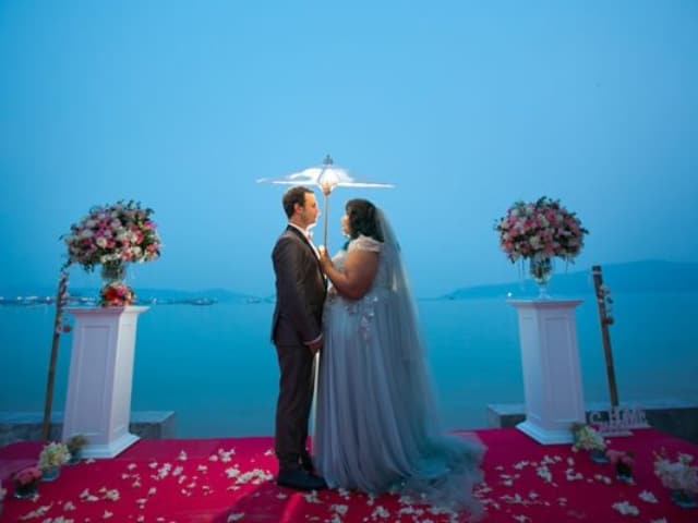 Unique Phuket Natasha & Adrian (3) Unique Phuket Natasha & Adrian (3)