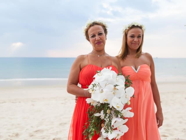 Beach Wedding Phuket (18) Beach Wedding Phuket (18)