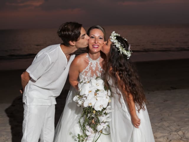 Beach Wedding Phuket (26) Beach Wedding Phuket (26)