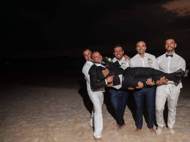 Beach Wedding Phuket (28) Beach Wedding Phuket (28)