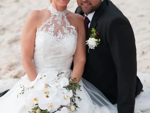 Beach Wedding Phuket (44) Beach Wedding Phuket (44)