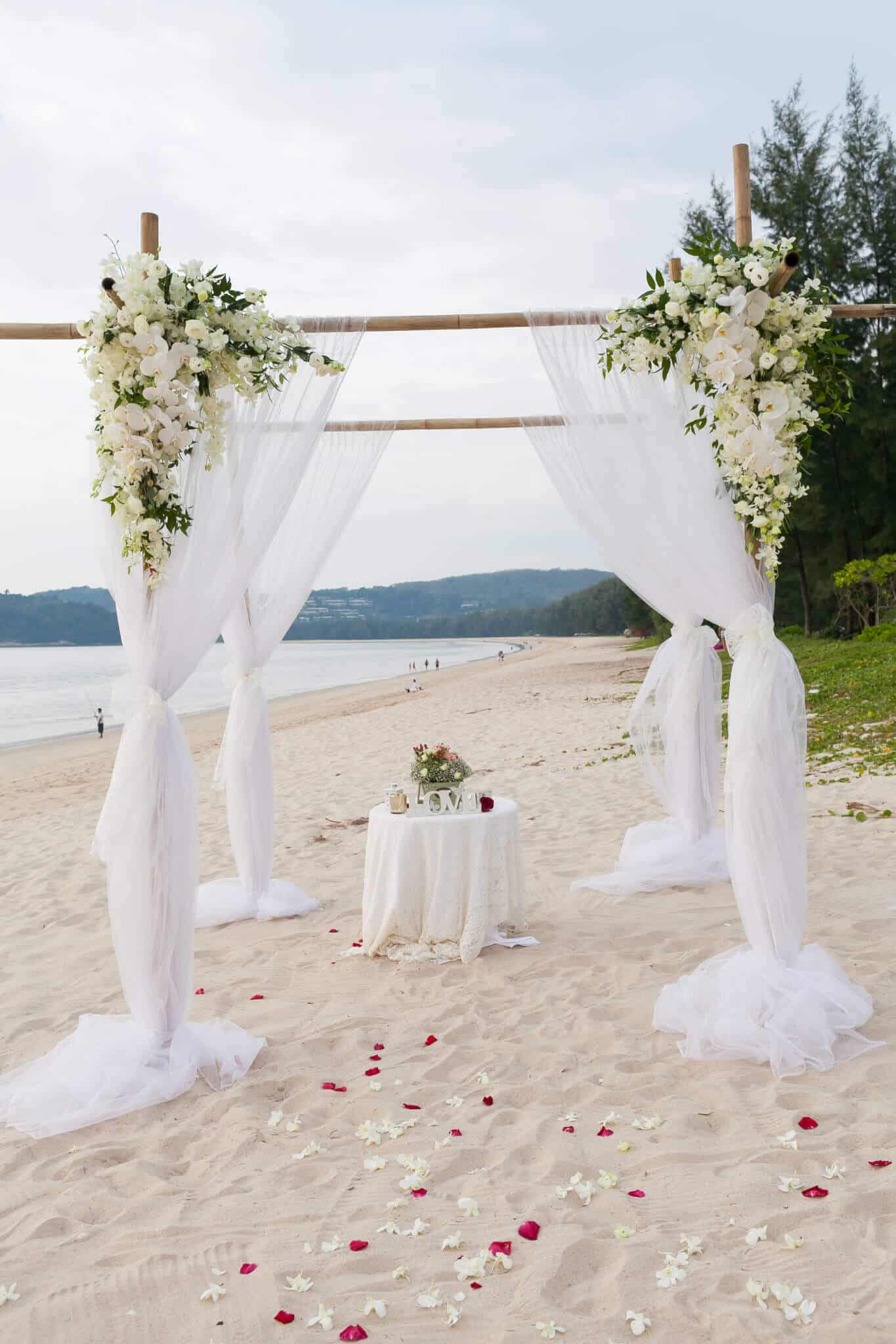 Phuket Romantic Beach Marriage Ceremony (17)