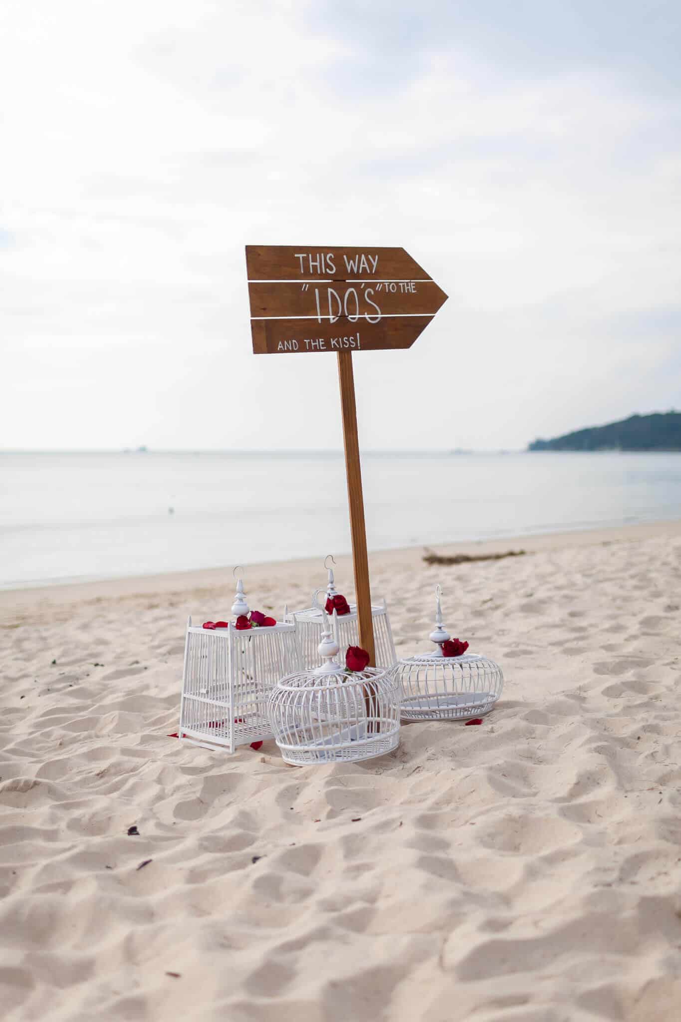 Phuket Romantic Beach Marriage Ceremony (2)