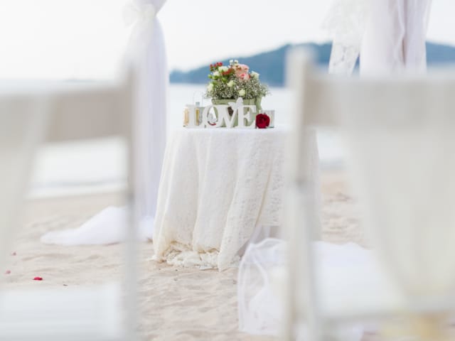 Phuket Romantic Beach Marriage Ceremony (20)