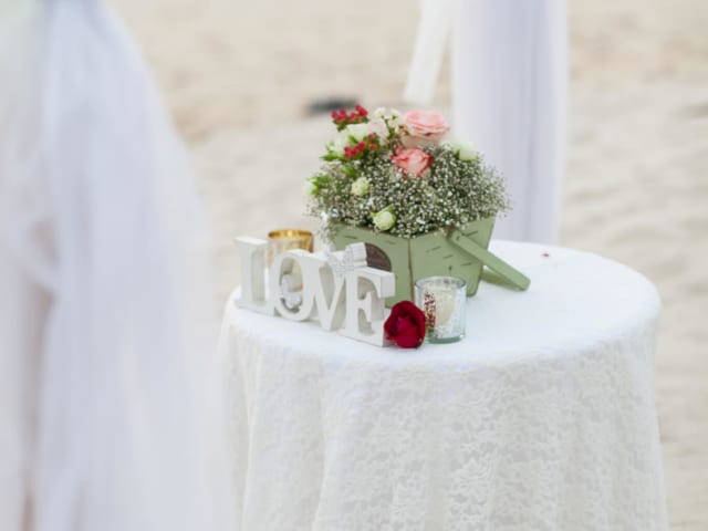 Phuket Romantic Beach Marriage Ceremony (27)