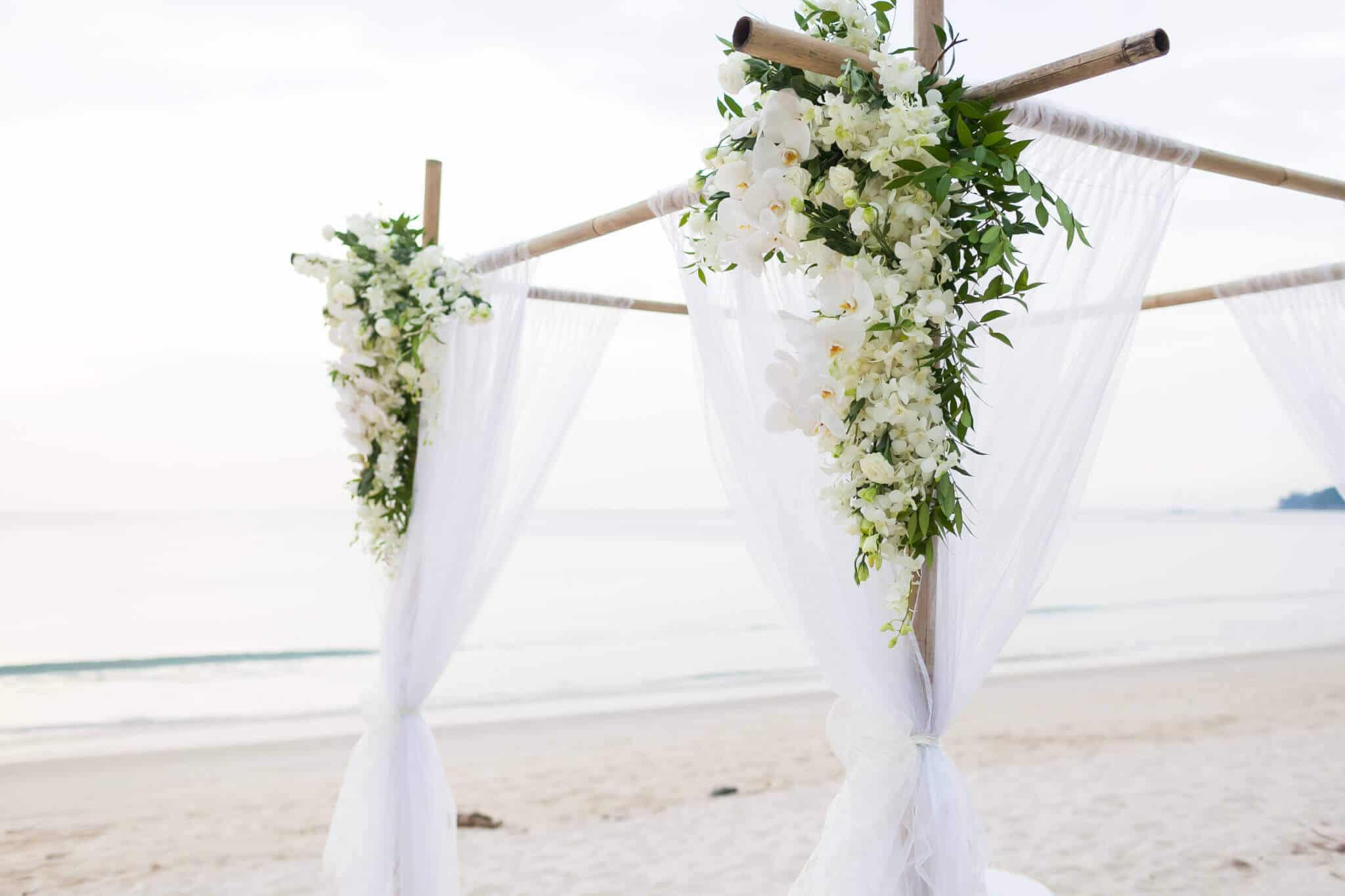 Phuket Romantic Beach Marriage Ceremony (36)