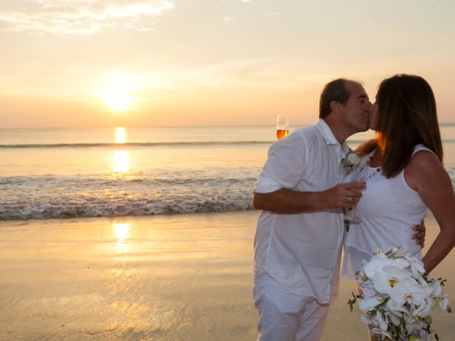 Phuket Romantic Beach Marriage Ceremony (42)