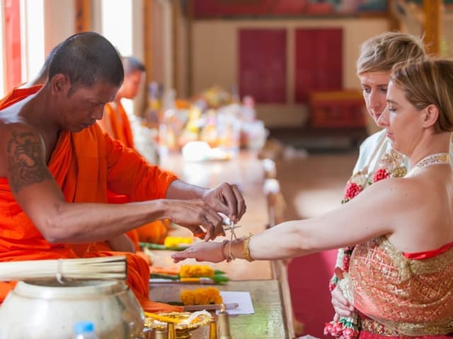 Thai Monks Wedding Blessing (10)