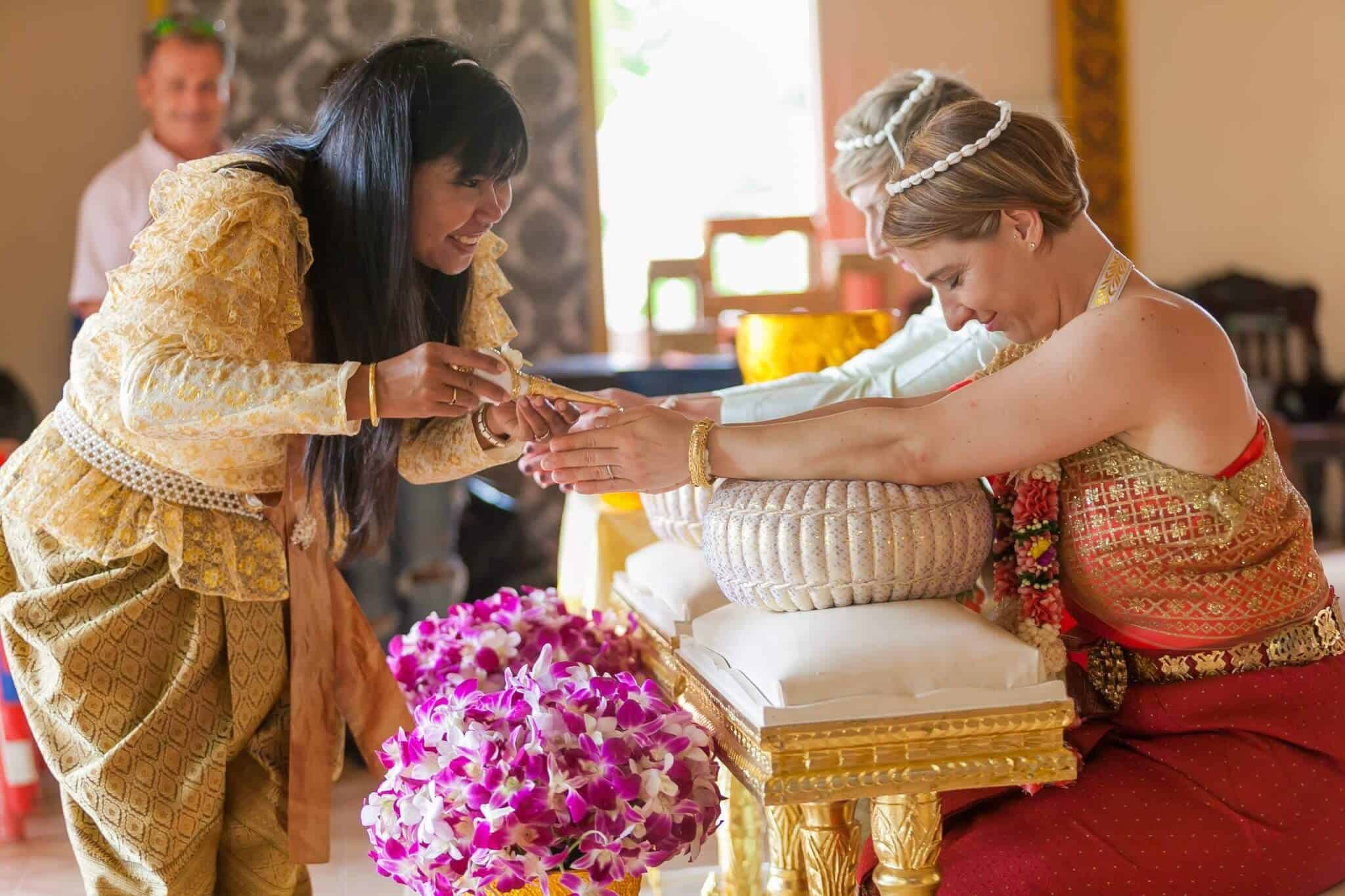 Thai Monks Wedding Blessing (16)