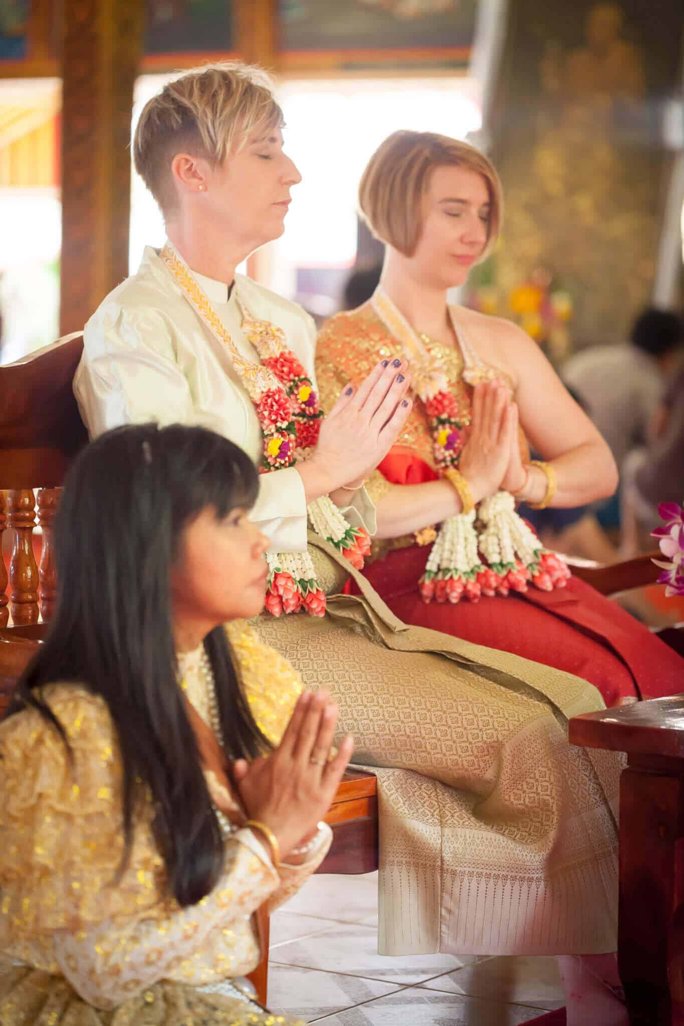 Supparin - Thai Monks Wedding Blessing (5)