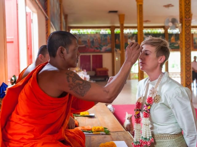 Thai Monks Wedding Blessing (7)