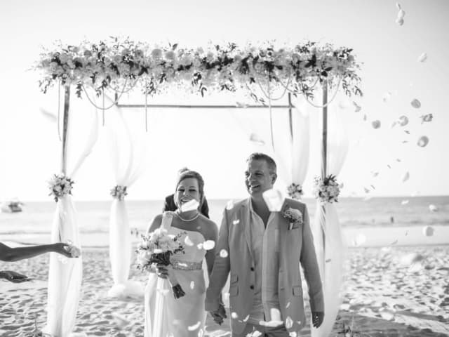 Phuket Destination Beach Wedding (23)