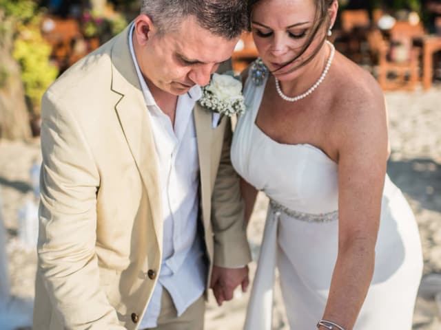 Phuket Destination Beach Wedding (8)