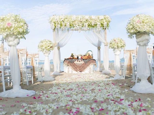 Beach Club Wedding F And M 25