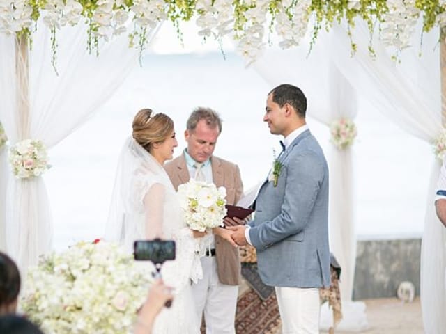 Beach Club Wedding F And M 38