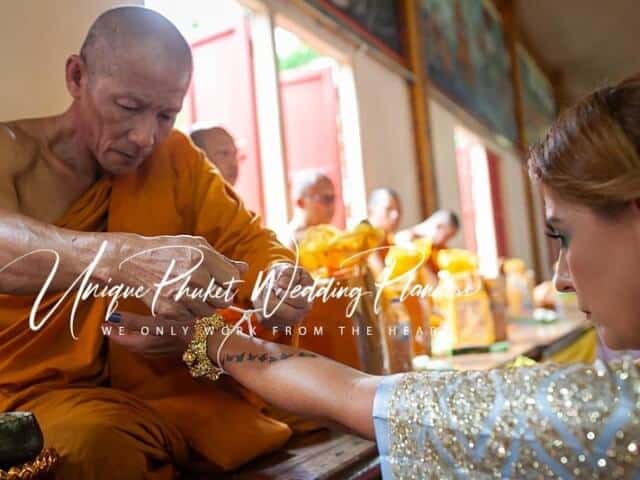 Montse & Fernanda 20th November 2019 Thai Monks Blessing (139)